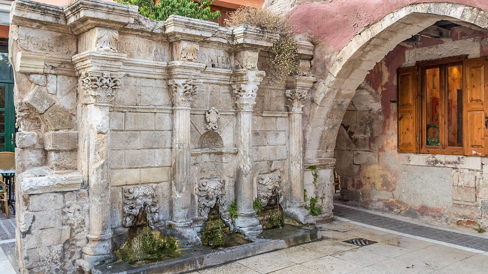 Rimondi venecijietiškas fontanas Retimne, Kreta, Graikija | Mano Kreta